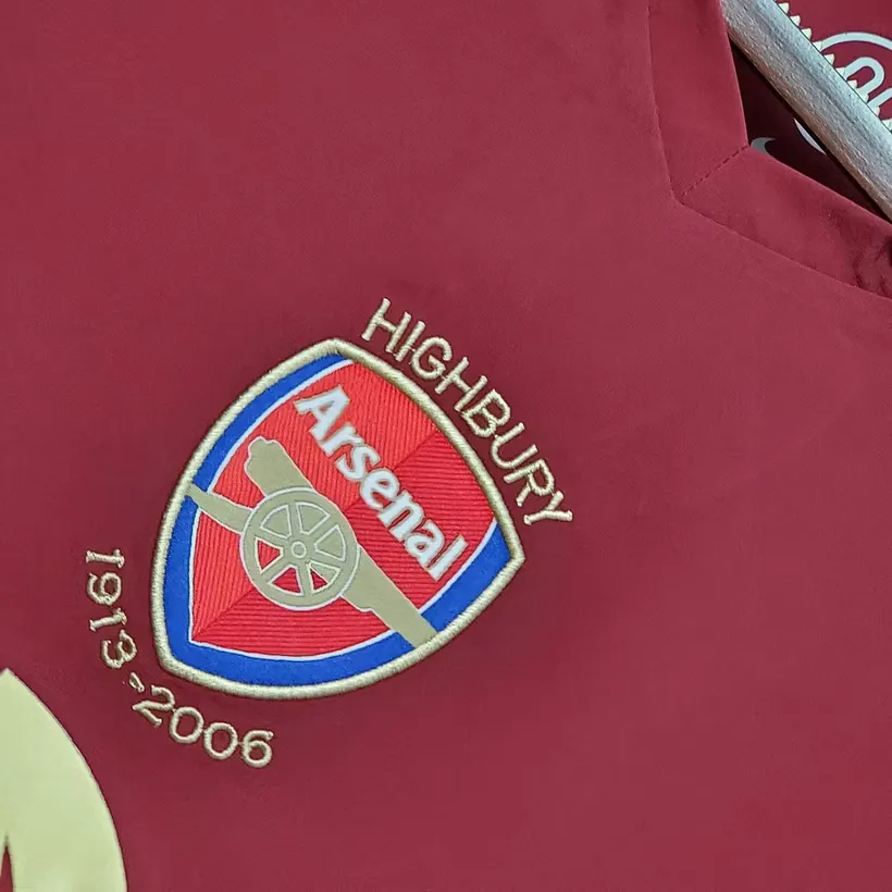 Arsenal Home Classic — Badge