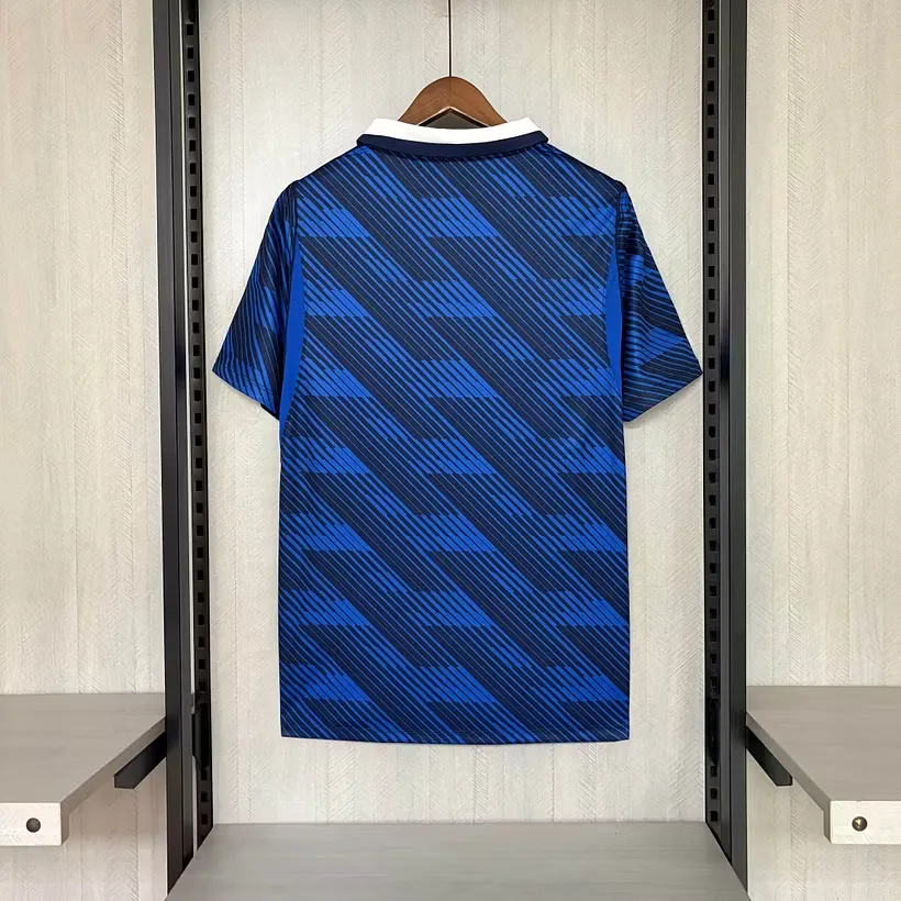 France Home Kit — Back