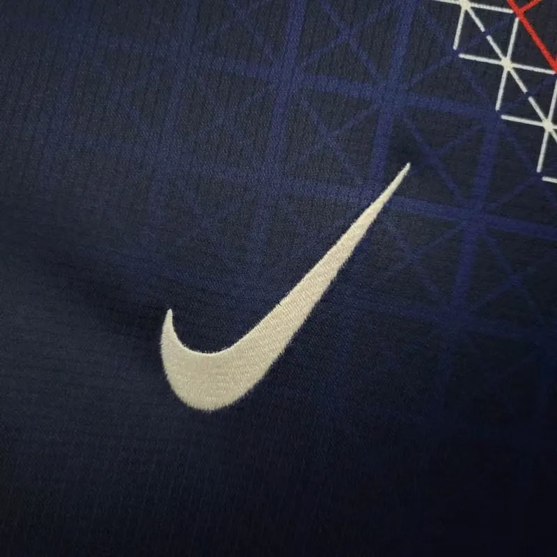 Paris SG Home 25/26 — Badge
